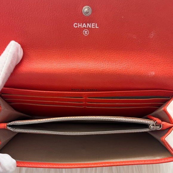 AUTHENTIC CHANEL ORANGE CC CAMELLIA LEATHER LONG WALLET - Picture 9 of 16